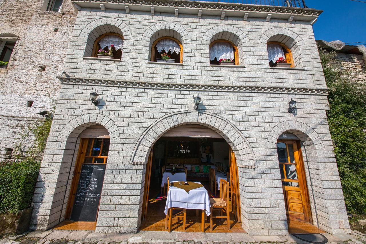 Bed And Breakfast Kotoni Gjirokaster Exterior photo